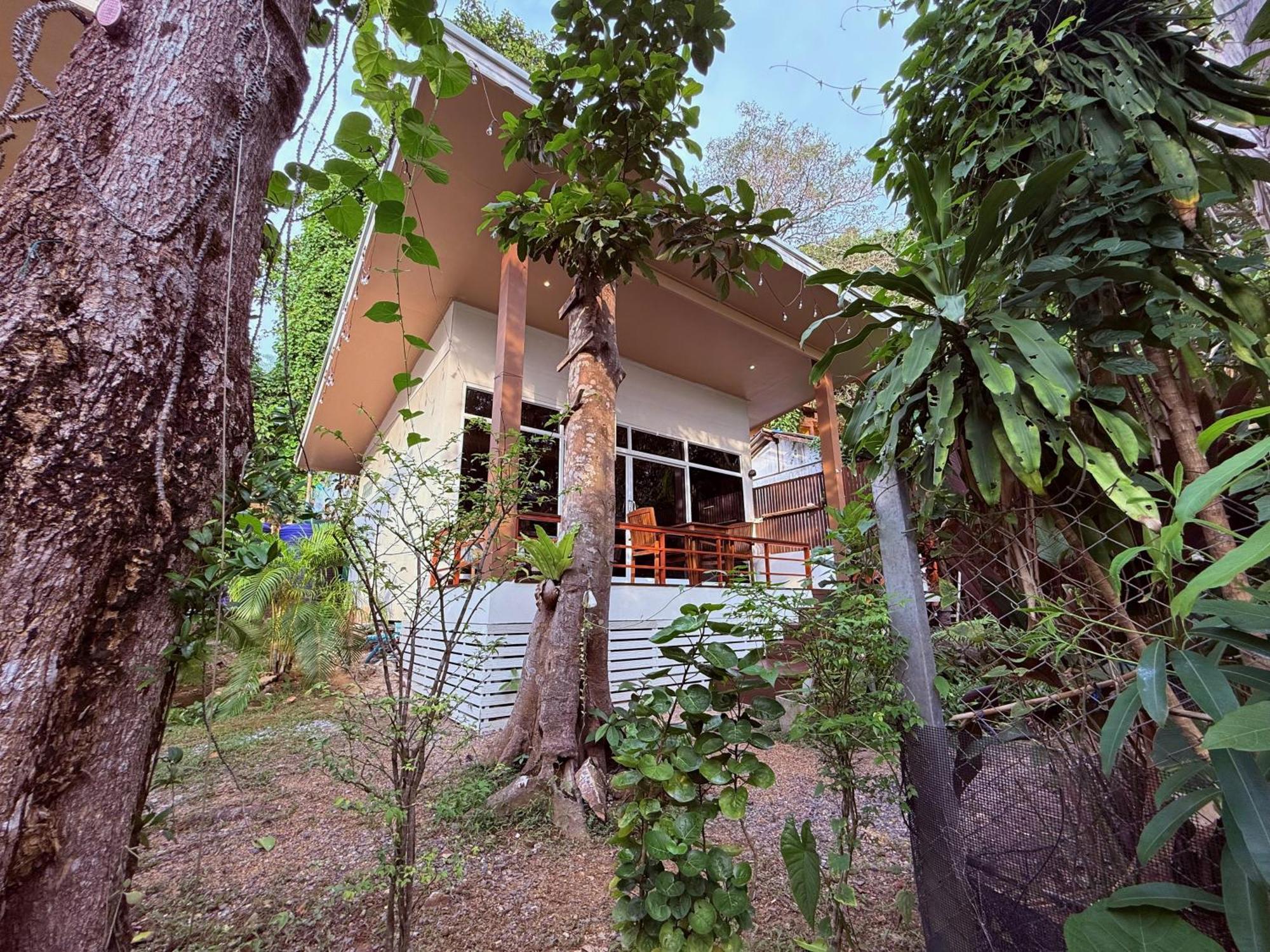 Beach Jungle Ко Чанг Экстерьер фото